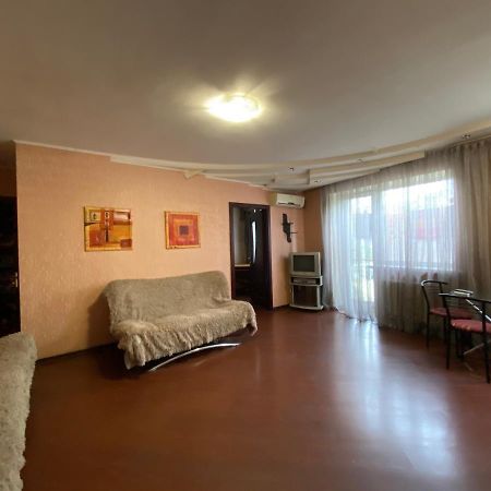 Comfy Apartment Most City Area 第聂伯罗彼得罗夫斯克 外观 照片